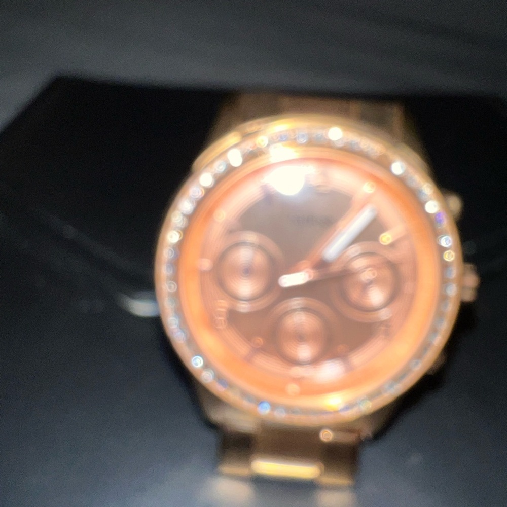 Watch - Picture 3 of 5
